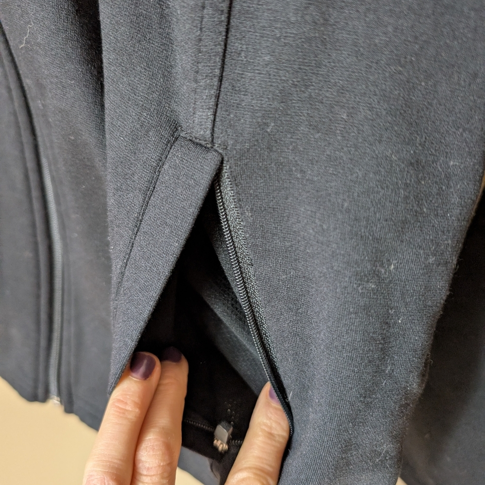 Tasc Performance Lightweight Jacket Full Zip Size… - image 3